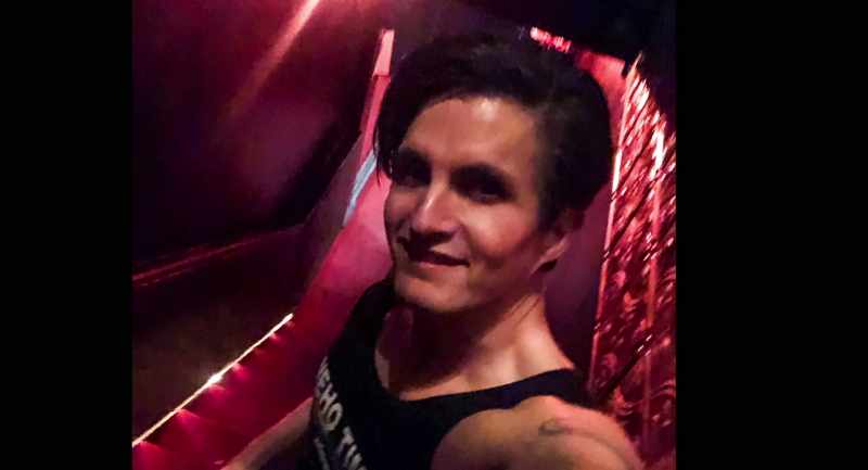 I took a shitload of selfies, because I didn't know