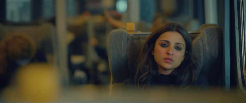 I travel in the same train every day