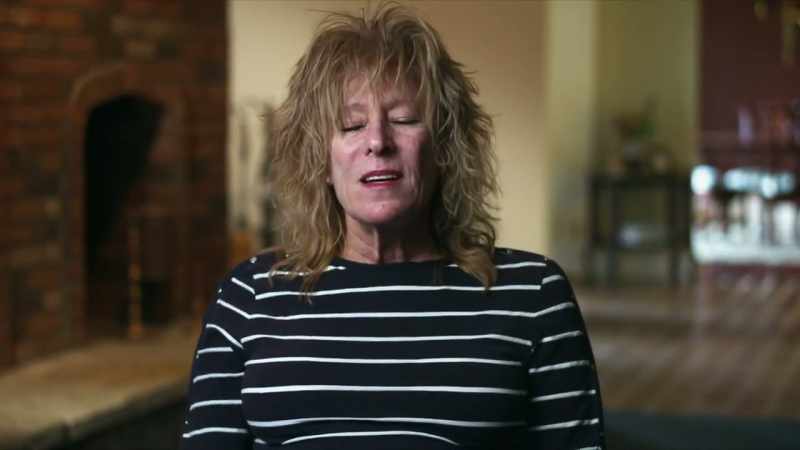 I tried the house phone, it was ringing, ringing, ringing