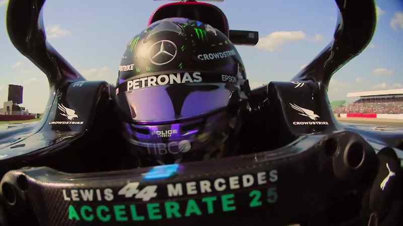 Valtteri is ahead