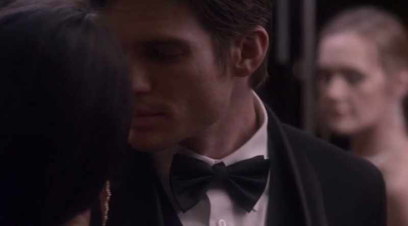 I want champagne. - Is that right