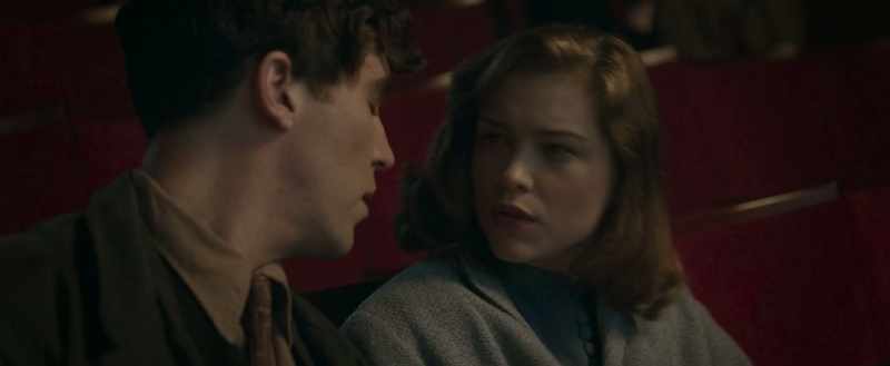 I want you to come with me. - I'll never go there!