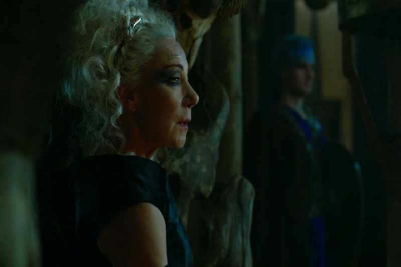 I want you to kneel down