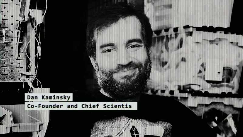 I went to see Dan Kaminsky, a legend among hackers