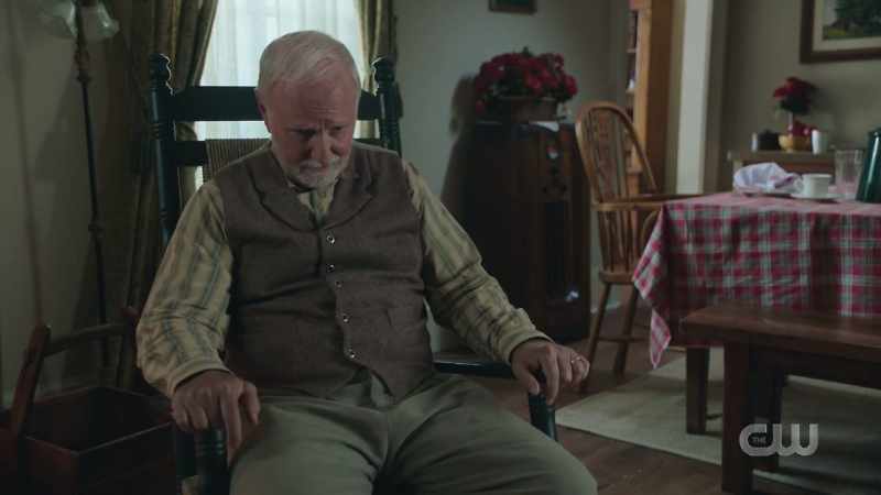 I wish my daddy could fly. - Oh, is that so?