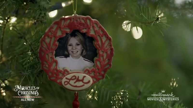 I wish we had all those old ornaments