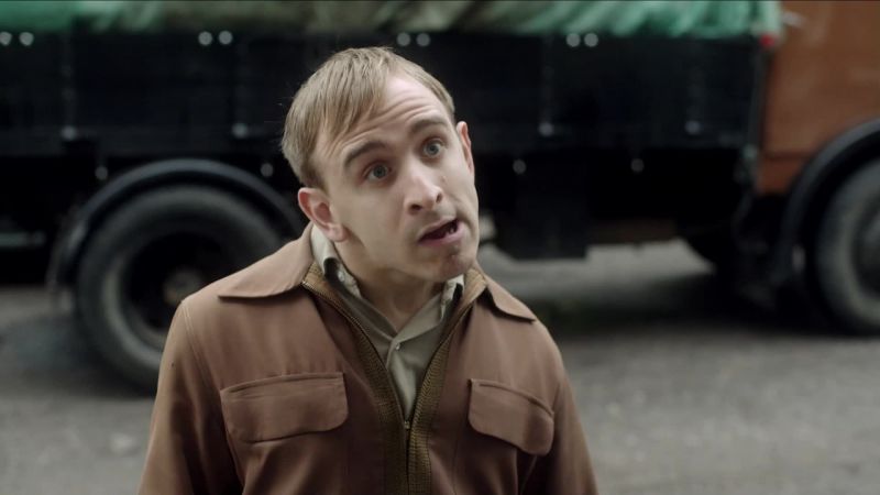 I would like to see my girlfriend, please