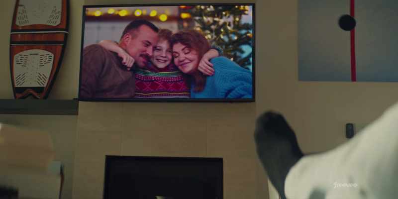 {\i1}Because after all, who wants to be alone for the holidays?