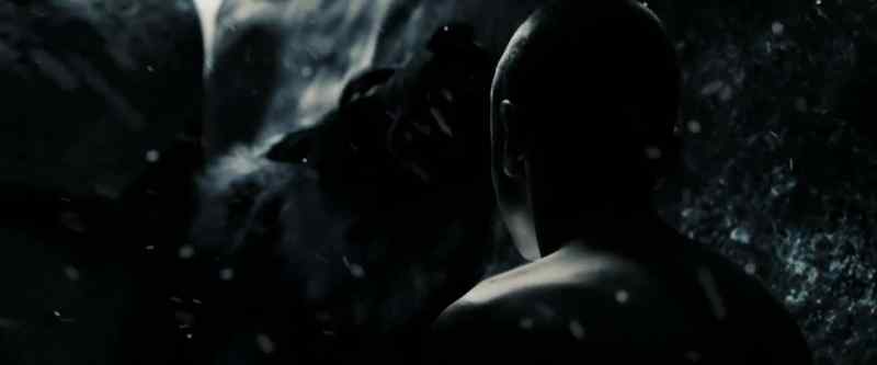 {\i1}It's not fear that grips him...{\i0}