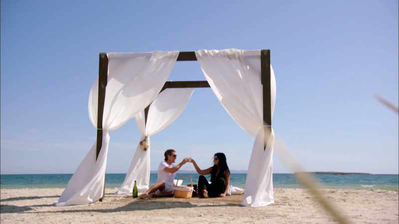 IAIN: Romantic they might be