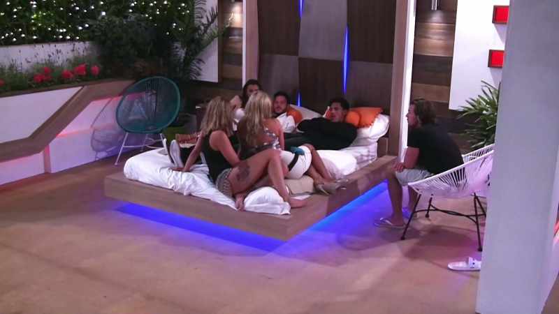 IAIN: So, everyone is coupled up