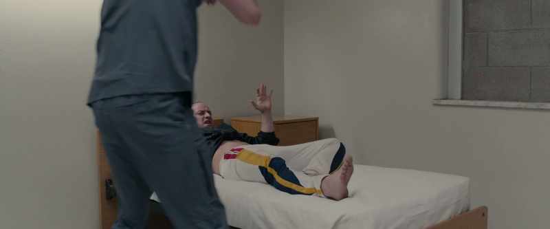 (IAN GROANS)