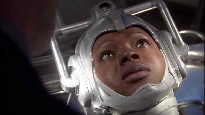 Ianto? - Yes. I'm here