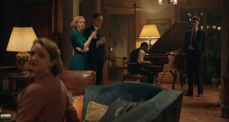 I'd ask you not to hit the piano like that
