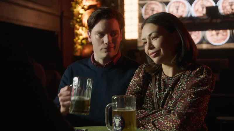 I'd surely give my right arm to leave this wretched pub