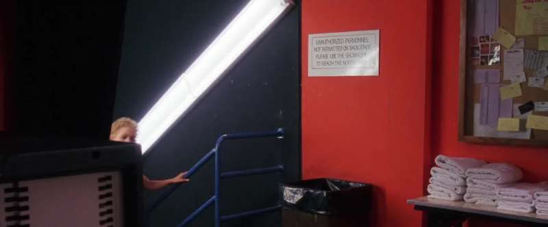 If a light sleeper can sleep with a light on