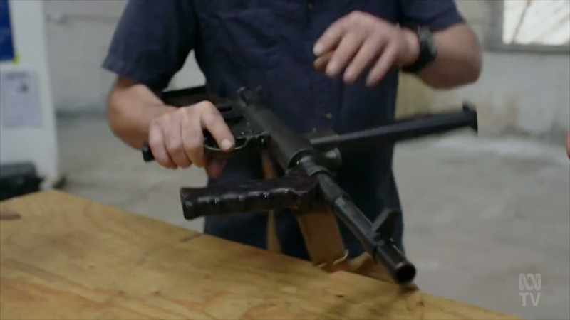 If dirt gets into the weapon, it's incredibly easy to disassemble it