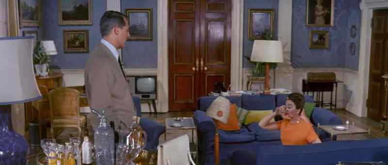 If you give me some gin I'll give you some advice