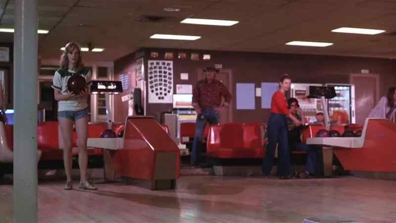 If this is a strike, it means Ronstadt and Parton move over