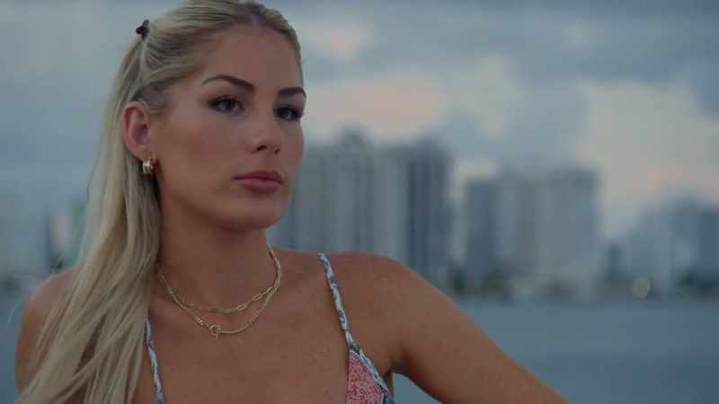 �� If looks could kill