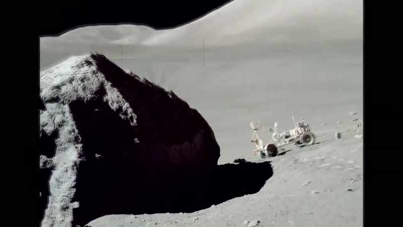 If the sand on the Moon had these magical reflective powers