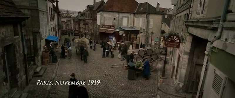 �� Il est minuit et Paris en toilette