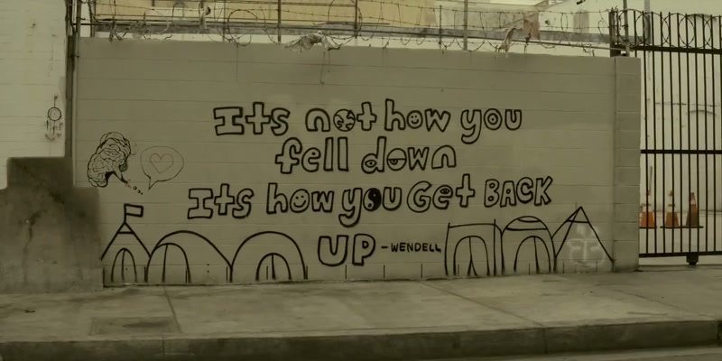 �� I'll be your crutch Your calm you trust ♪