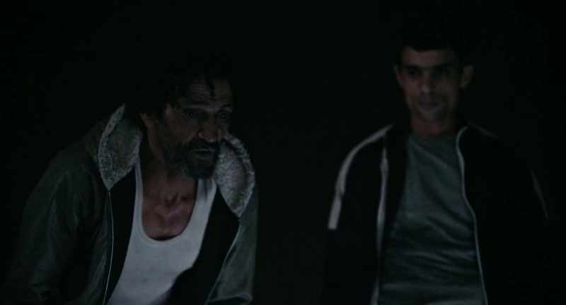 I'll come and help. - Hassan, I know what I'm doing