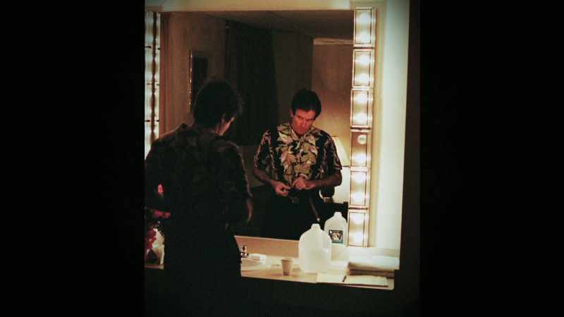 �� I'm a fool to do your dirty work ♪