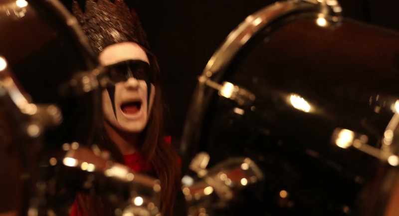 �� I'm a hit and run, I'm a hit and run ♪