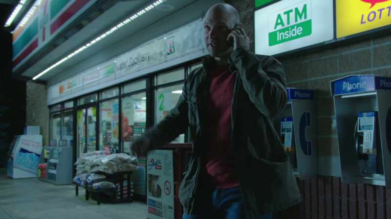 I'm at the 7-Eleven by the courthouse