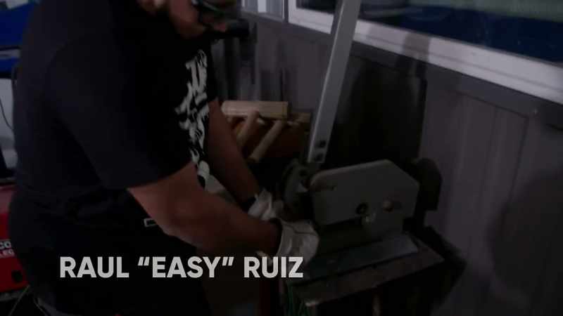I'm bending some metal