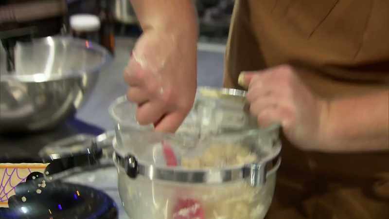 I'm doing a vanilla and almond sugar cookie dough