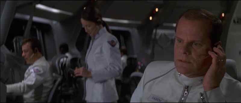 I'm getting a mayday, sir. - Alpha pod?