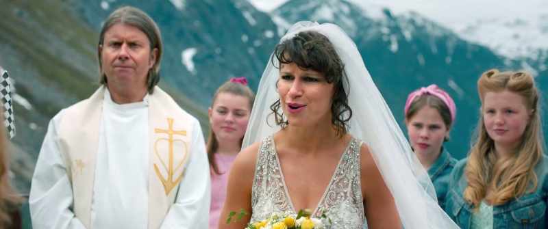 I'm getting married. To Roy. - Like, right now