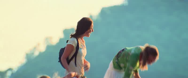 I'm so glad you're herebecause I have a secret and I can't tell anybody elseSophie you're knocked up No No NoI've invited my dad to my weddingYou are jokingYou found him at last No No no no no no not