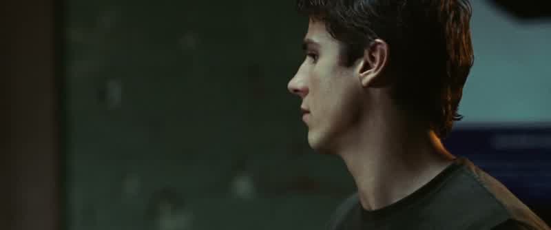 I'm gonna stop this guyWin lose it makes no differenceIt ends tonightThis is my fightEveryone's got one
