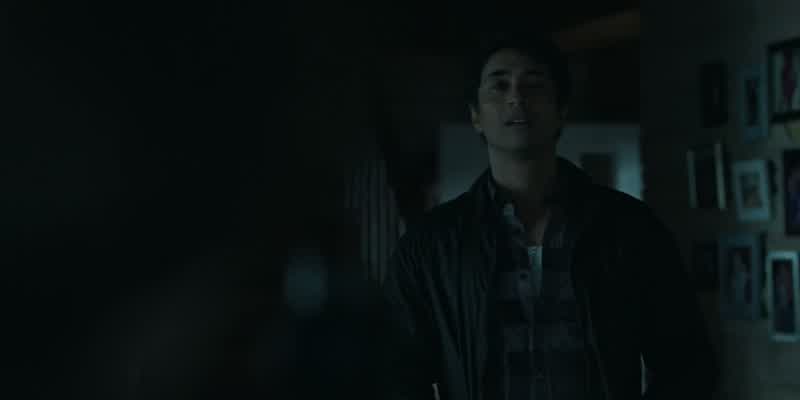 I'm gonna take that gun from you, okay?