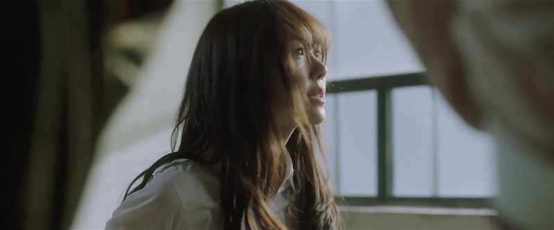 I'm here, so let her go!