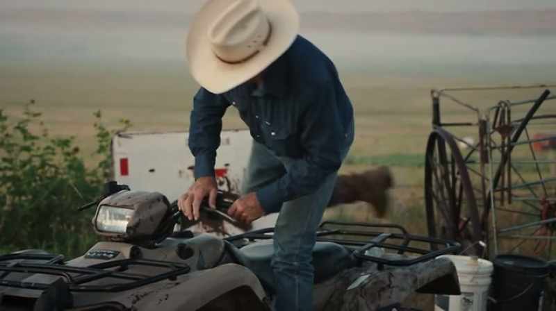I'M HOPING THAT DINOSAUR HUNTING