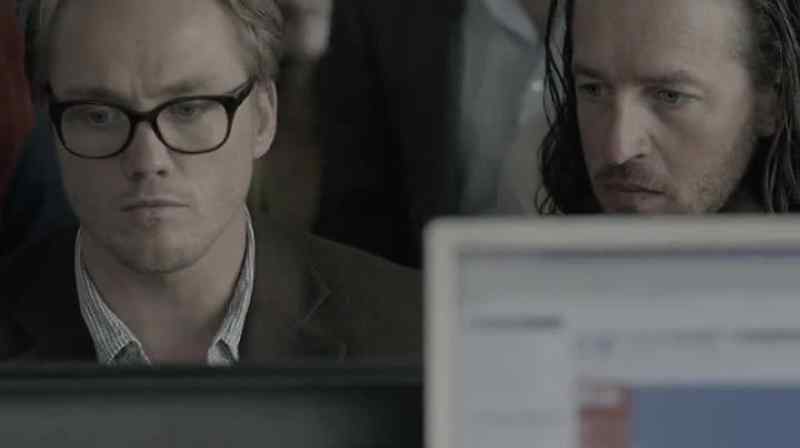 I'm looking at it. - You're not the only one