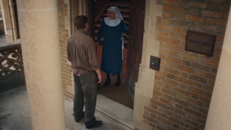 I'm looking for my wife, Sandy Talbot