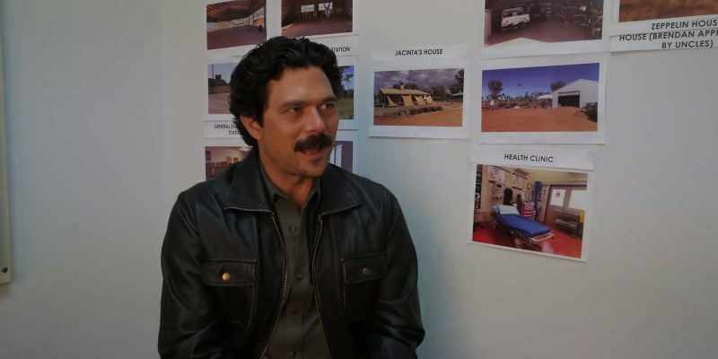 I'm Luke Arnold and I play Nick Gawler
