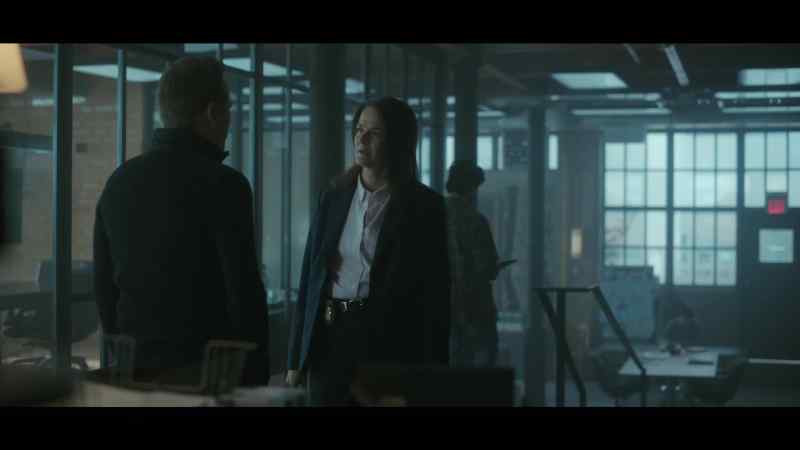 I'm not a spy. - Uh, manipulating people