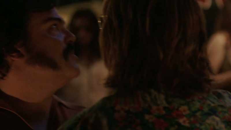 I'm not from here... - Ah, shit. Turn that shit off, man!
