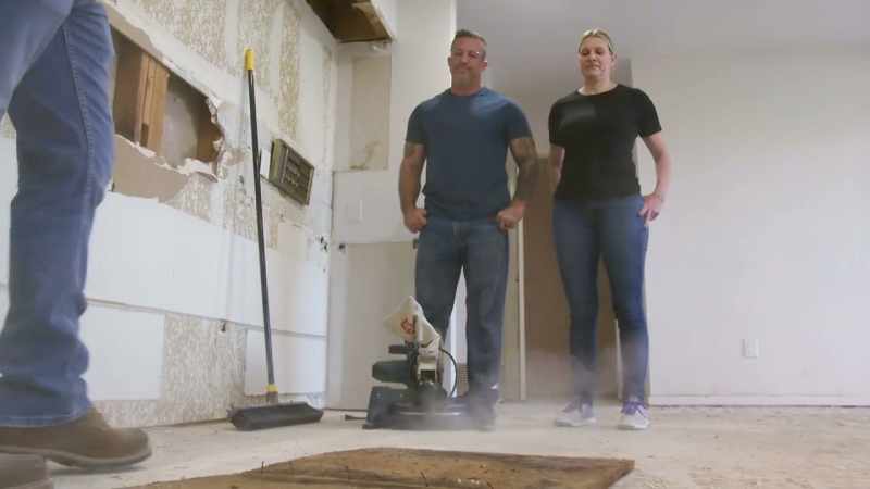 I'm not gonna reuse cabinets that have mold