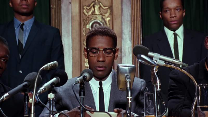 I'm not out to fight other Negro leaders