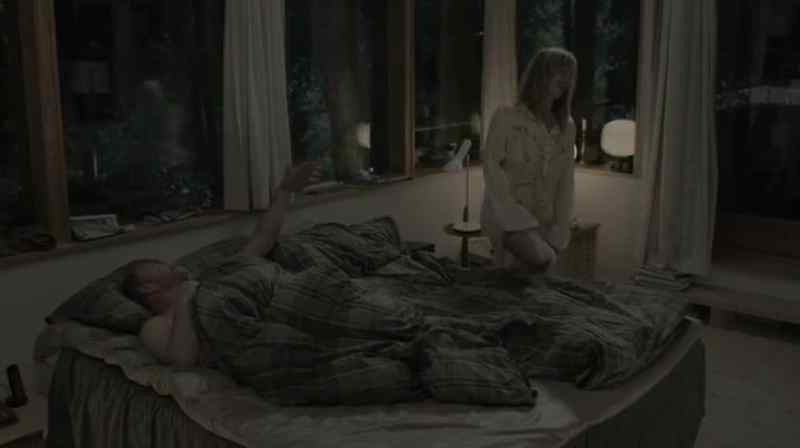 I'm pregnant. - Come here