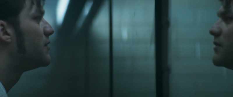 I'm pregnant. - [laughs]