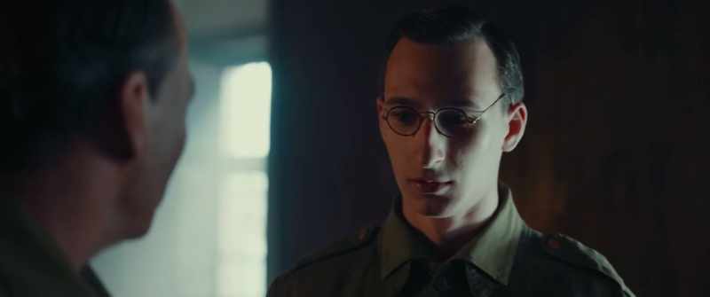 I'm sorry, general, sir. - No, it's okay